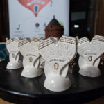 2 bal charytatywny fundacji dom statuetki dla nagrodzonych darczyńców