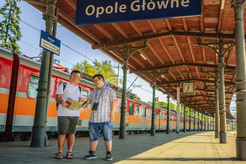 kalendarz 08 09 23 76